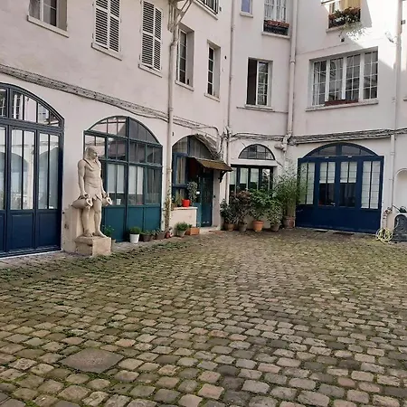 Indépendant 27 M2 Jardin Du Luxembourg